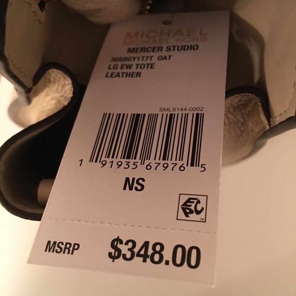 Michael Kors - Last one! - Picture 7 of 7